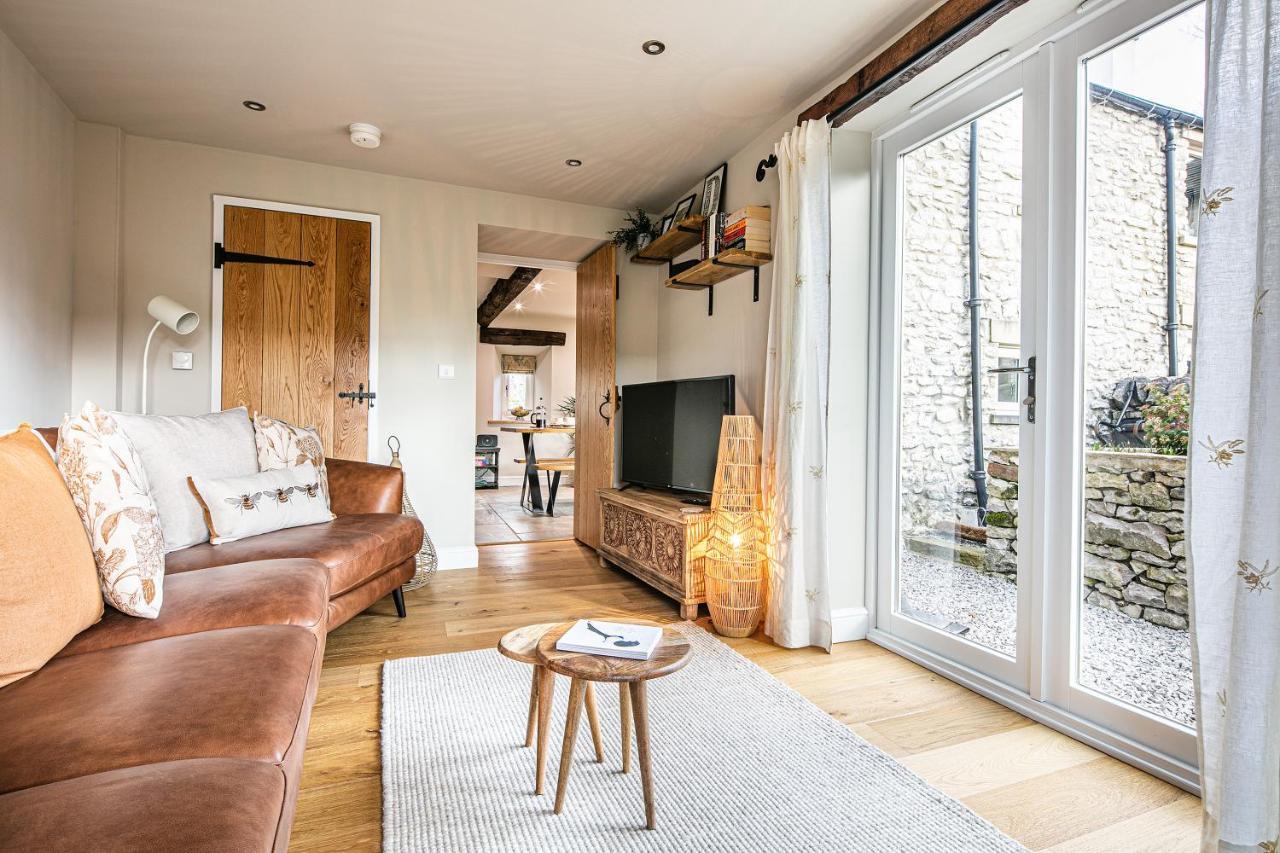 Hilldale Cottage Earl Sterndale エクステリア 写真