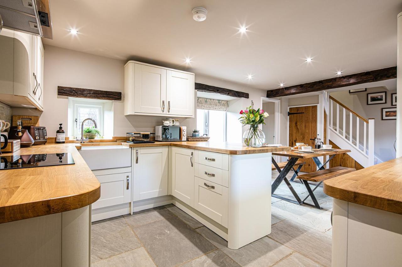Hilldale Cottage Earl Sterndale エクステリア 写真